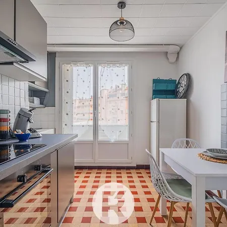 Apartment R T4 Sweet *