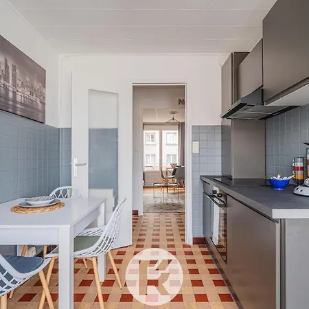R T4 Sweet Apartment *